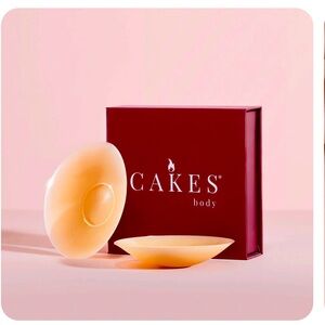 NWT - Sticky CAKES Circles